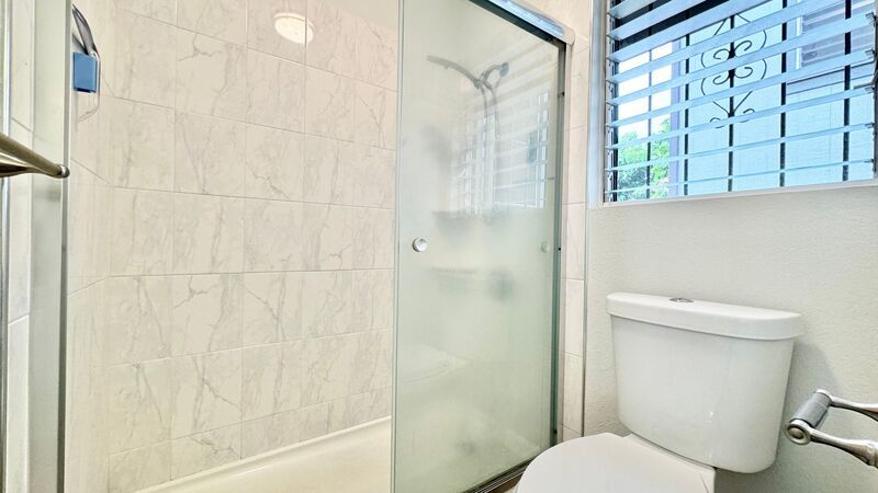 UPDATED 3 BEDROOM WITH 2 CAR GARAGE IN AIEA property image