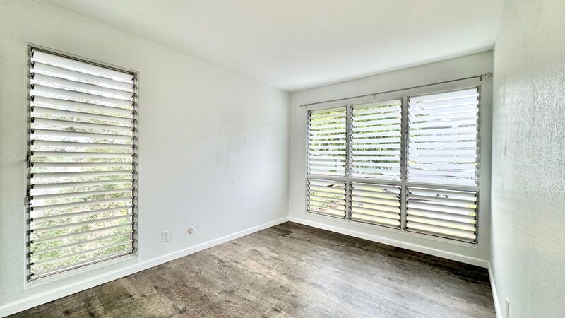 UPDATED 3 BEDROOM WITH 2 CAR GARAGE IN AIEA property image