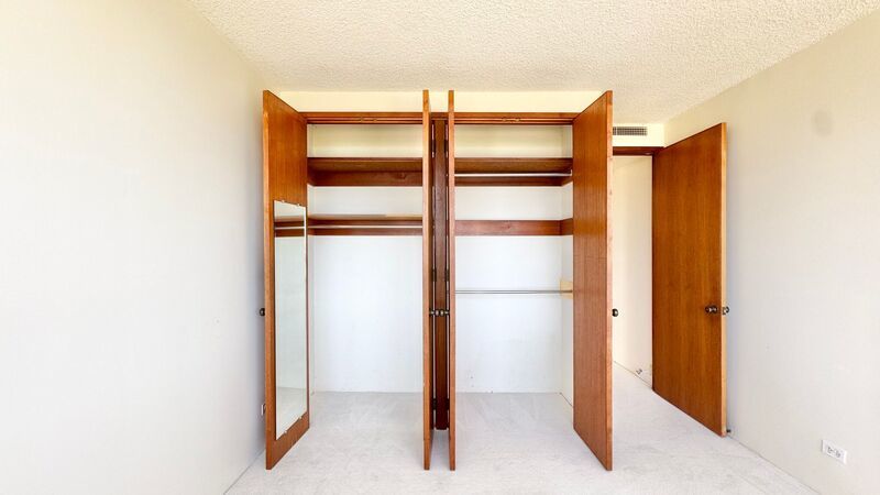 RARELY AVAILABLE SPACIOUS 1 BEDROOM UNIT WITH PANORAMIC VIEWS - DIRECTLY NEXT TO KAHALA MALL property image