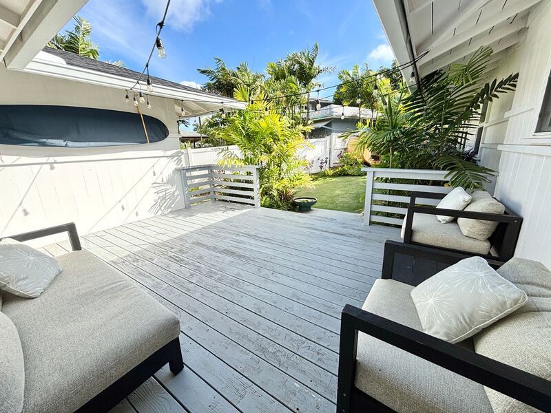 Available Now! 3 BED, 2 BATH HOME w/ UTILITIES INCLUDED + AC, Washer/Dryer, Yard – Aina Haina property image