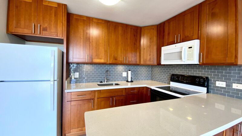 Views of Waikiki & Diamond Head - 1 Bed/1 Bath Located in the Summer Villa (Kapahulu) Available NOW! property image