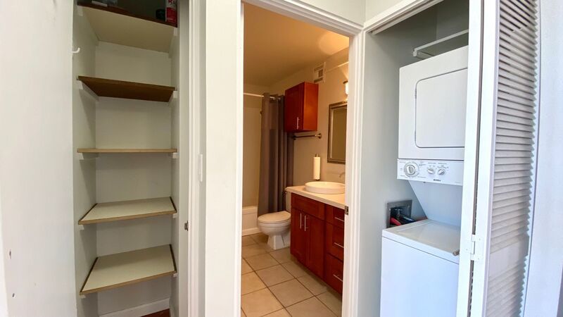 Views of Waikiki & Diamond Head - 1 Bed/1 Bath Located in the Summer Villa (Kapahulu) Available NOW! property image