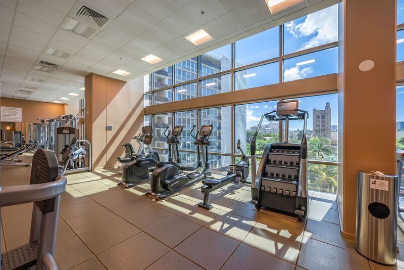 2 BEDROOM CONDO UNIT IN CONVENIENT DOWNTOWN HONOLULU - CAPITOL PLACE property image