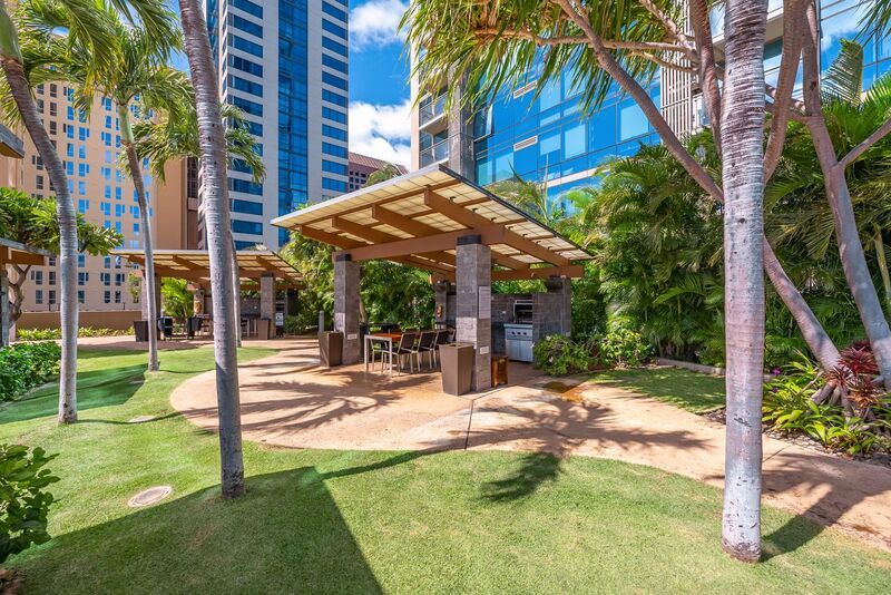 2 BEDROOM CONDO UNIT IN CONVENIENT DOWNTOWN HONOLULU - CAPITOL PLACE property image
