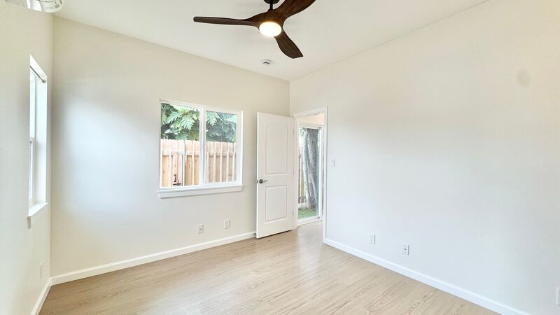 BRAND NEW 1 BED/1 BATH IN THE HEART OF KAILUA TOWN property image
