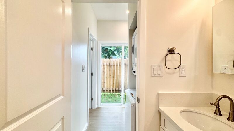 BRAND NEW 1 BED/1 BATH IN THE HEART OF KAILUA TOWN property image