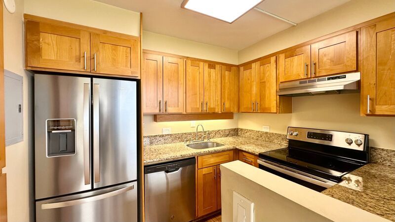 2 BED/2 BATH - Heritage House (Hawaii Kai) Lanai, AC, Washer/Dryer & Pet Friendly property image