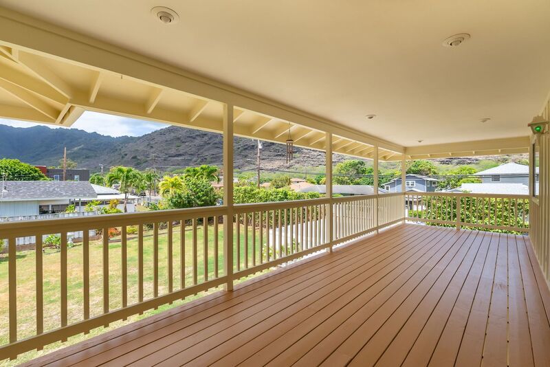 6 BED/3 BATH HOME in KULIOUOU VALLEY! Renovated with HUGE Backyard - Pet Friendly!! property image