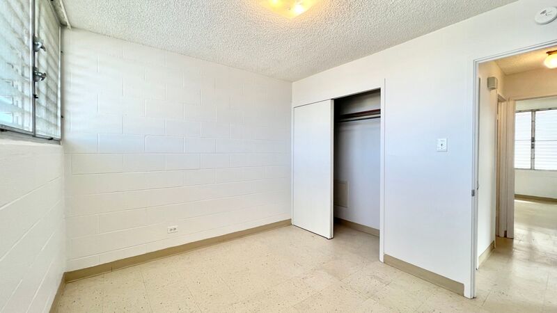 2 BEDROOM WALK-UP UNIT IN CONVENIENT MOILIILI property image