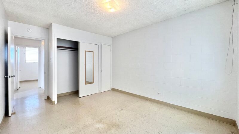 2 BEDROOM WALK-UP UNIT IN CONVENIENT MOILIILI property image
