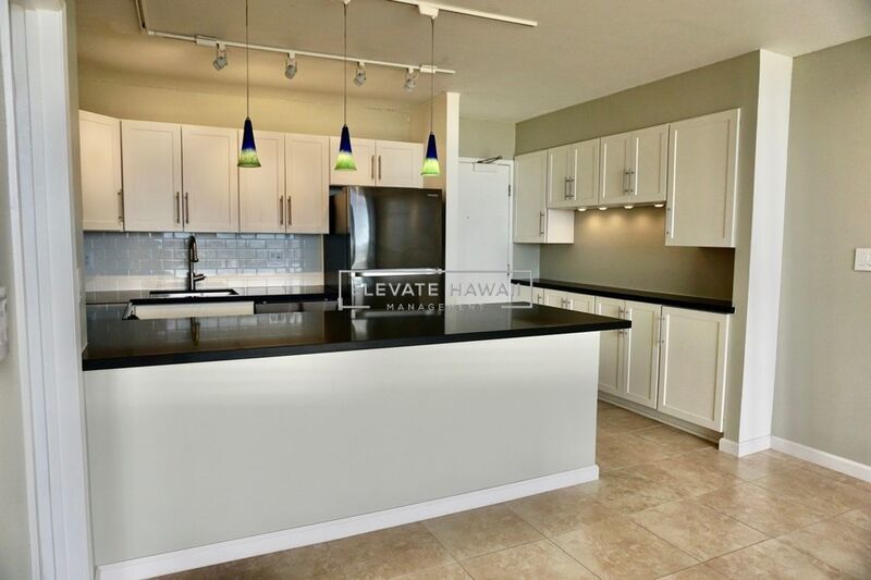 OCEAN VIEWS!! Pearl Regency 1 bed 1 bath 2 ASSIGNED PARKING STALLS, Immaculate Unit property image