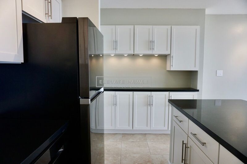 OCEAN VIEWS!! Pearl Regency 1 bed 1 bath 2 ASSIGNED PARKING STALLS, Immaculate Unit property image