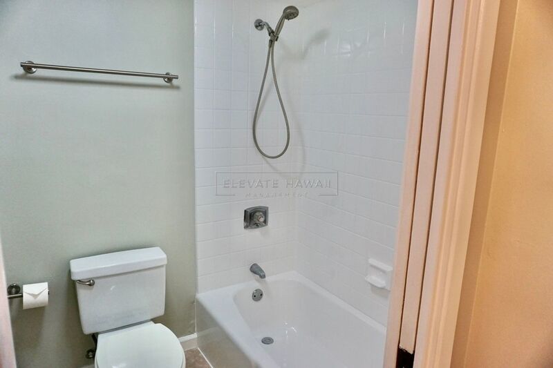 OCEAN VIEWS!! Pearl Regency 1 bed 1 bath 2 ASSIGNED PARKING STALLS, Immaculate Unit property image