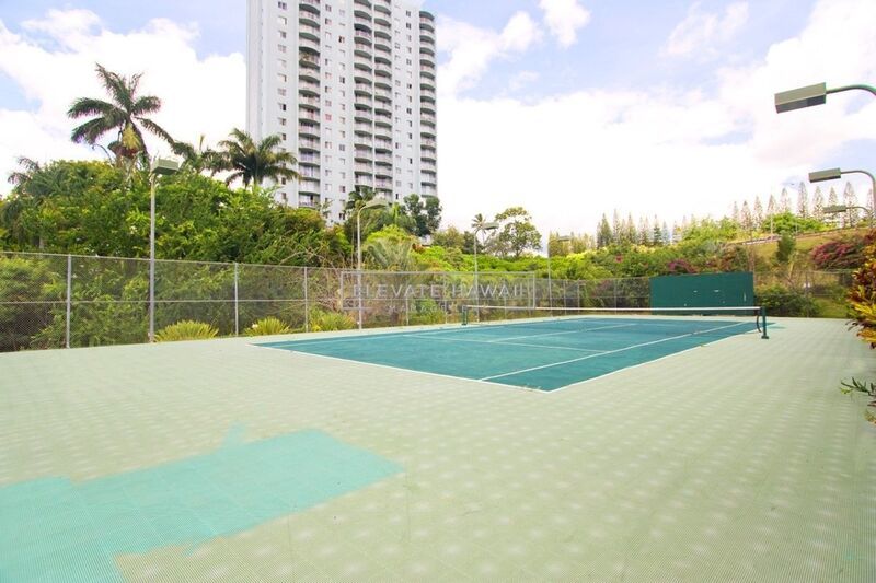 OCEAN VIEWS!! Pearl Regency 1 bed 1 bath 2 ASSIGNED PARKING STALLS, Immaculate Unit property image