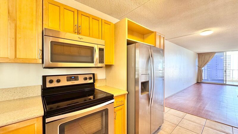 CONVENIENTY LOCATED AND SPACIOUS 2BD/2BA CONDO UNIT - WAIKIKI property image