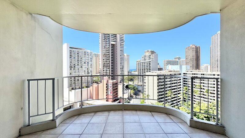 CONVENIENTY LOCATED AND SPACIOUS 2BD/2BA CONDO UNIT - WAIKIKI property image