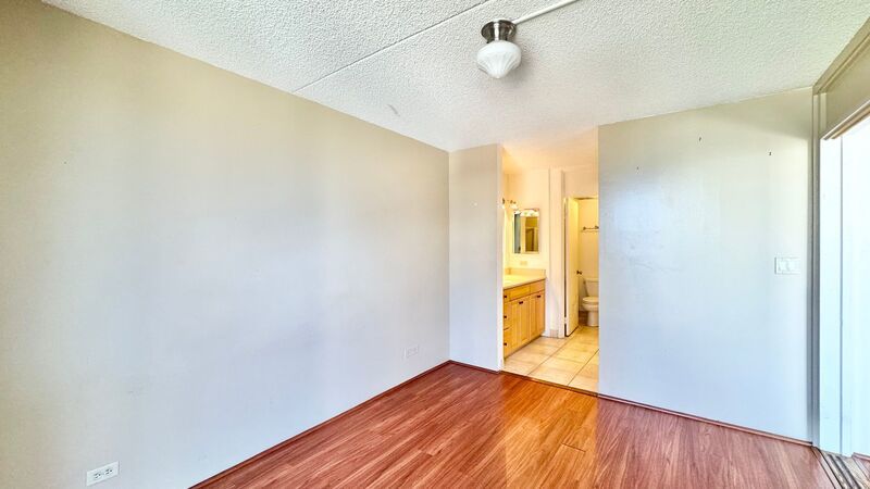 CONVENIENTY LOCATED AND SPACIOUS 2BD/2BA CONDO UNIT - WAIKIKI property image