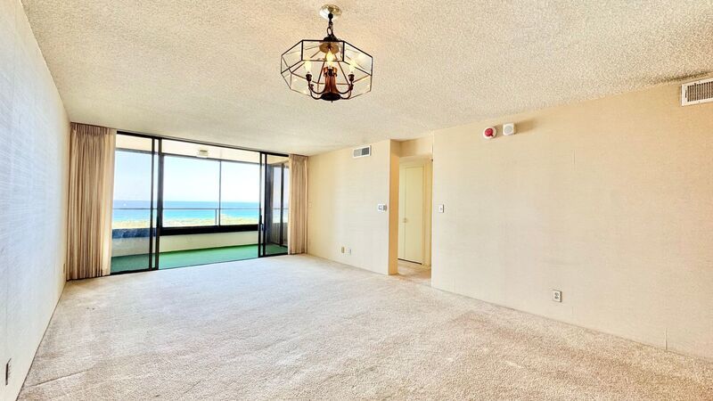 Available NOW - Highly Desired 2 BED 2 BATH Near Ala Moana property image