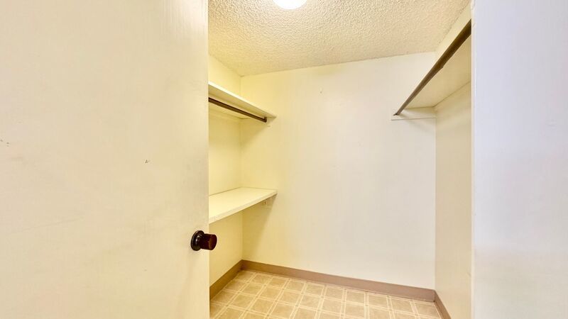 Available NOW - Highly Desired 2 BED 2 BATH Near Ala Moana property image