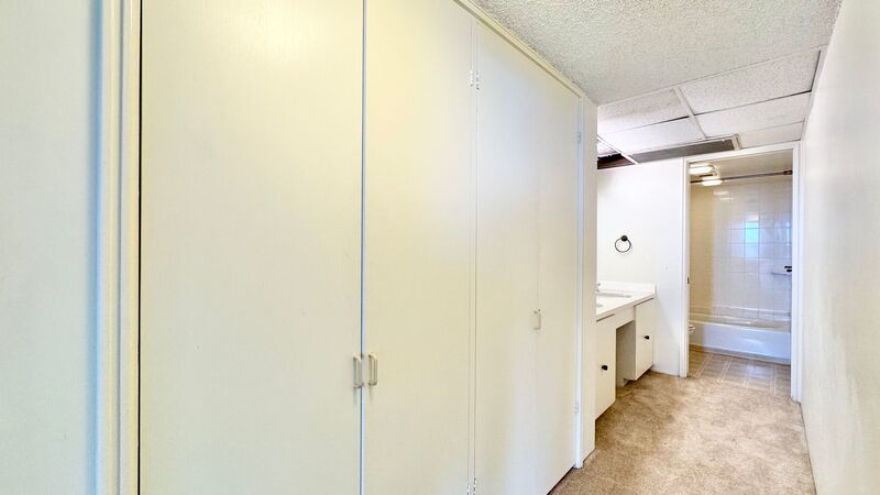 Available NOW - Highly Desired 2 BED 2 BATH Near Ala Moana property image