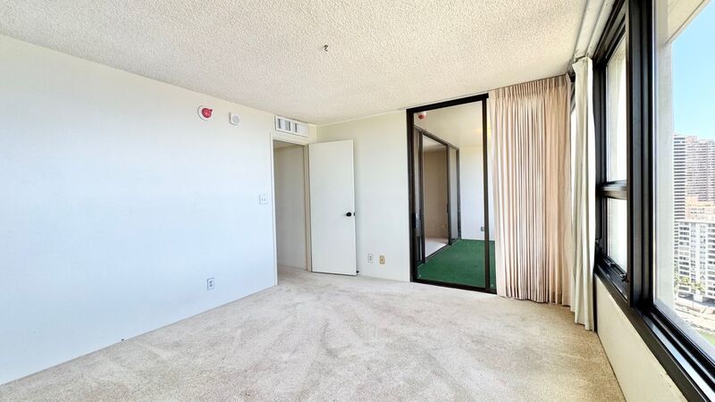 Available NOW - Highly Desired 2 BED 2 BATH Near Ala Moana property image