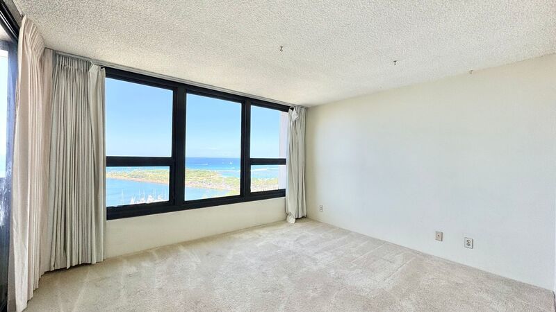 Available NOW - Highly Desired 2 BED 2 BATH Near Ala Moana property image