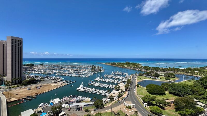 Available NOW - Highly Desired 2 BED 2 BATH Near Ala Moana property image