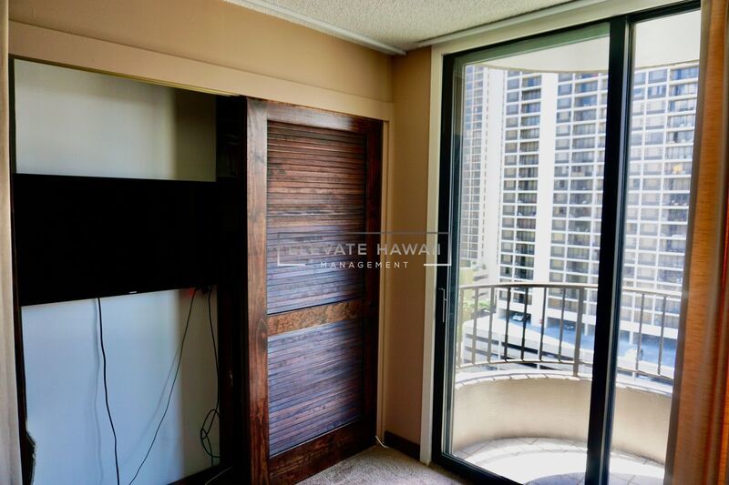 FULLY FURNISHED 2 BED 2 BATH IN WAIKIKI w/ CENTRAL AC & ELECTRICITY INCLUDED! property image