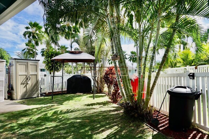 CHARMING & MODERN 2 BED 2 BATH 2 PARKING TOWNHOME IN WAIKELE! property image