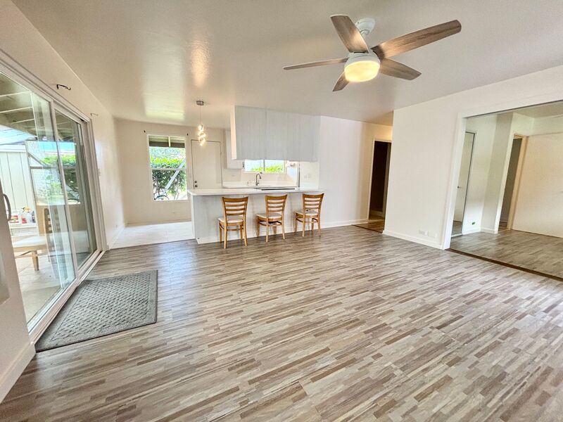 Newly Renovated 3BR/2BA Townhouse at Waialae Gardens – Corner Unit with Courtyard & 2 Parking property image