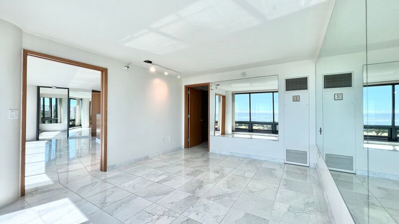 2-BED/2-BATH AVAILABLE AT NAURU TOWER near Ala Moana!! (HONOLULU) property image