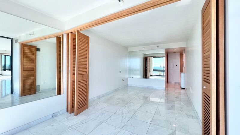 2-BED/2-BATH AVAILABLE AT NAURU TOWER near Ala Moana!! (HONOLULU) property image