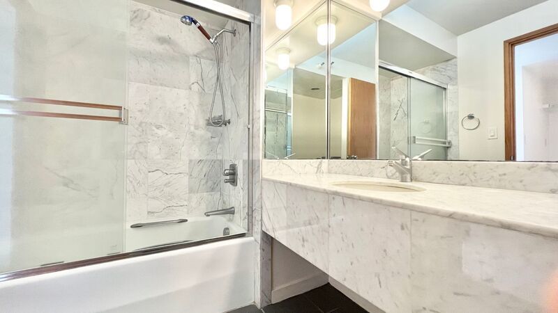 2-BED/2-BATH AVAILABLE AT NAURU TOWER near Ala Moana!! (HONOLULU) property image