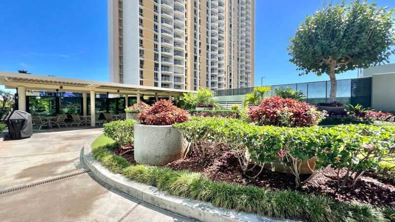 2-BED/2-BATH AVAILABLE AT NAURU TOWER near Ala Moana!! (HONOLULU) property image