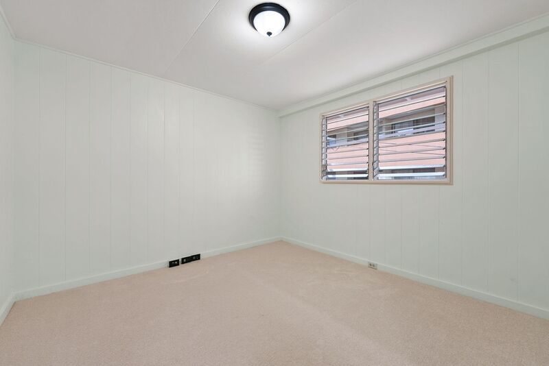 JUST RENOVATED! 2BD/1BA APT UNIT IN CONVENIENT KAPAHULU property image