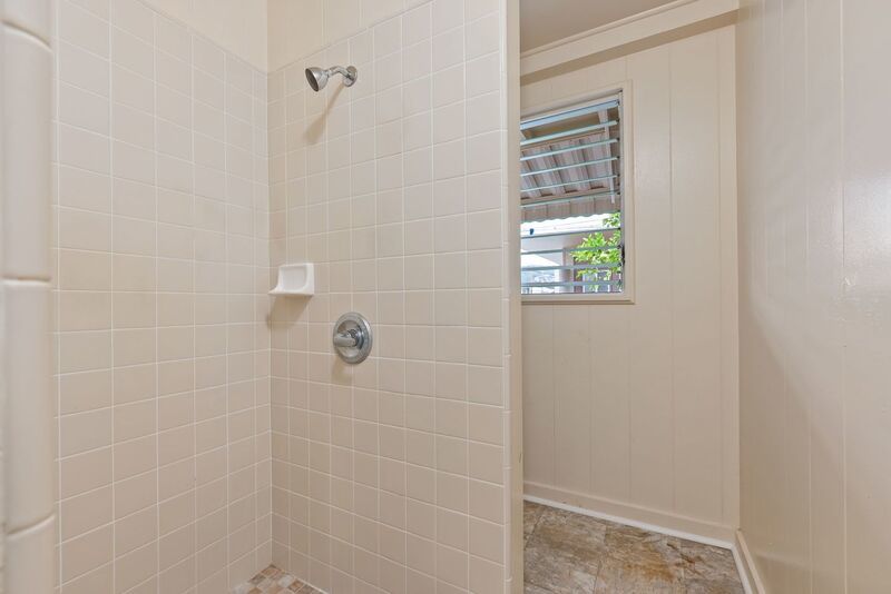 JUST RENOVATED! 2BD/1BA APT UNIT IN CONVENIENT KAPAHULU property image