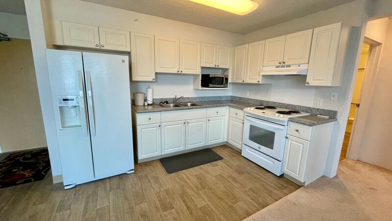 AVAILABLE NOW! - 801 SOUTH ST (KAKAAKO)!! GREAT LOCATION property image