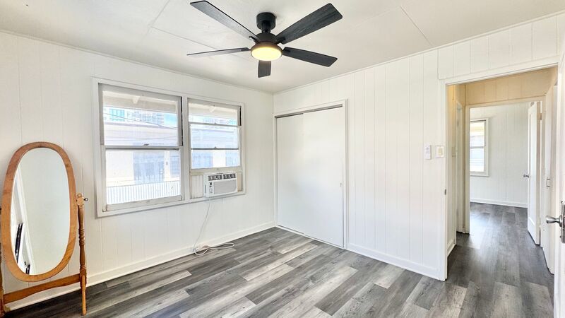 2 BEDROOM UPPER LEVEL UNIT IN CONVENIENT MCCULLY property image