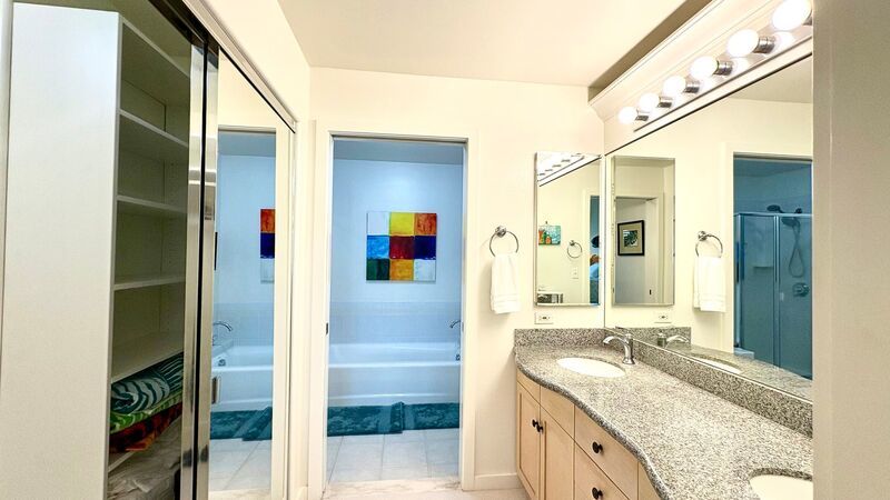 Fully Furnished 2 BD/2 BA/2 PRKG in Kai Lani (Ko Olina)! Washer/Dryer & Central AC property image
