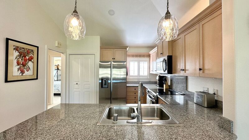 Fully Furnished 2 BD/2 BA/2 PRKG in Kai Lani (Ko Olina)! Washer/Dryer & Central AC property image