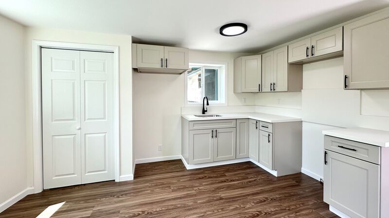 NEWLY REMODELED STUDIO/1 BATH HOME IN MOANALUA VALLEY! property image