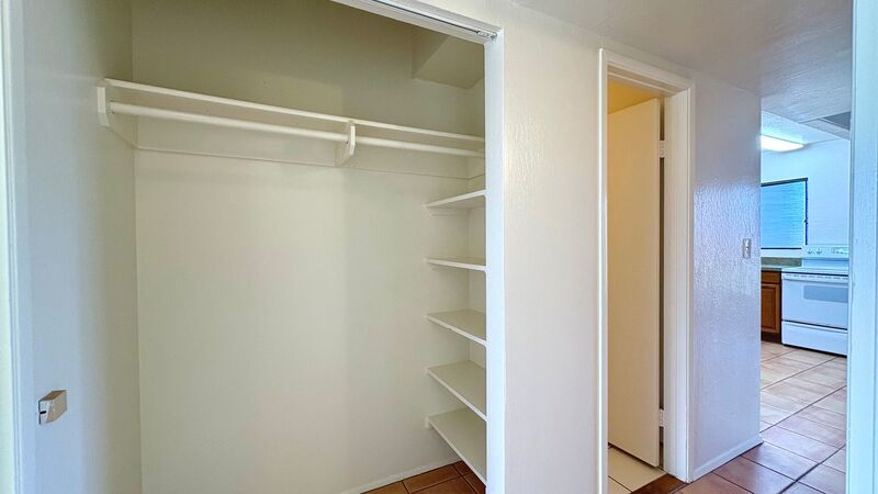 AVAILABLE NOW! 2 BED/1 BATH TOWNHOME W/ LOFT & COVERED PATIO IN MILILANI - Pet Friendly! property image