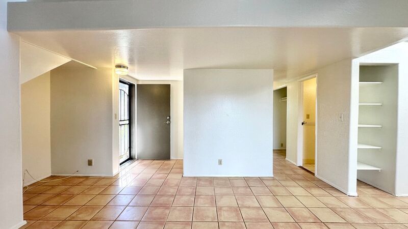 AVAILABLE NOW! 2 BED/1 BATH TOWNHOME W/ LOFT & COVERED PATIO IN MILILANI - Pet Friendly! property image