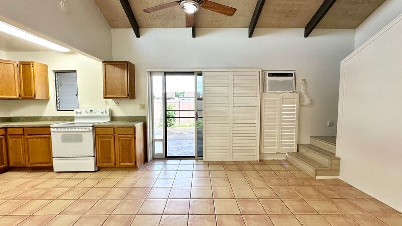 AVAILABLE NOW! 2 BED/1 BATH TOWNHOME W/ LOFT & COVERED PATIO IN MILILANI - Pet Friendly! property image