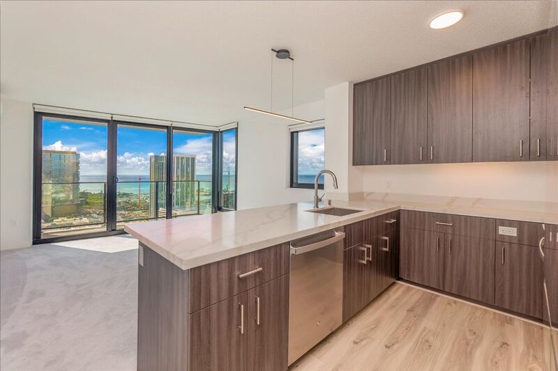 High Floor 2 BED/2 BATH/2 PRKG in brand new ILILANI - W/D INSIDE, LANAI, Corner Unit w/ Ocean View!! property image