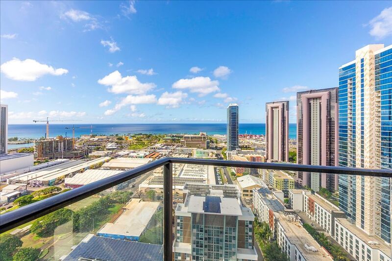 High Floor 2 BED/2 BATH/2 PRKG in brand new ILILANI - W/D INSIDE, LANAI, Corner Unit w/ Ocean View!! property image