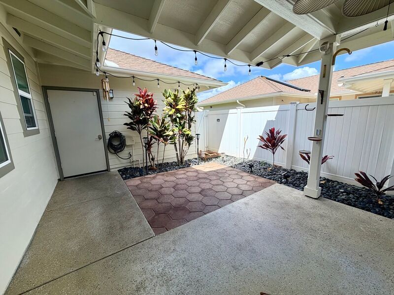 Spacious 3-Bed, 2-Bath Townhome in Ka Makana at Hoakalei – Available for Rent! property image