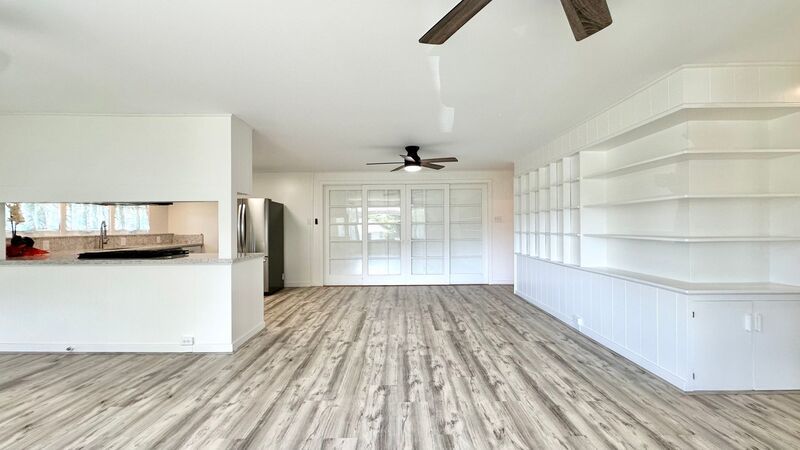 AVAIL NOW 3 BED/1 BATH, GARAGE, AC, & WASHER/DRYER in MANOA!! property image