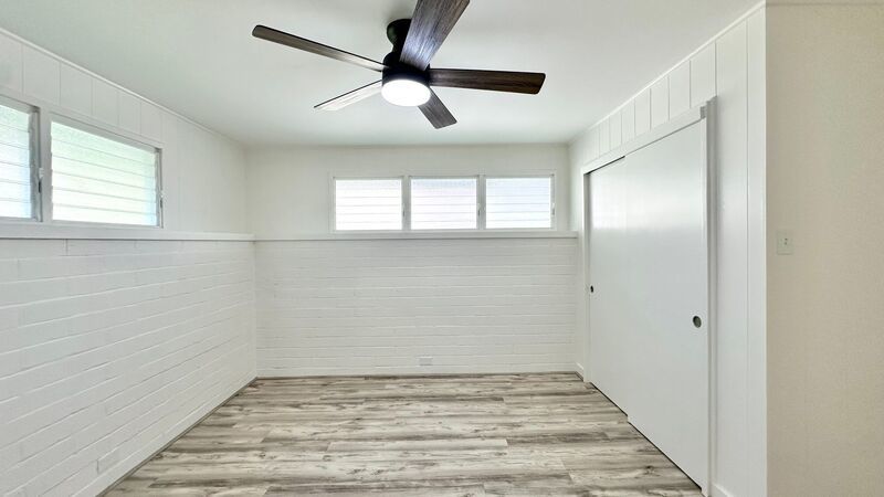 AVAIL NOW 3 BED/1 BATH, GARAGE, AC, & WASHER/DRYER in MANOA!! property image