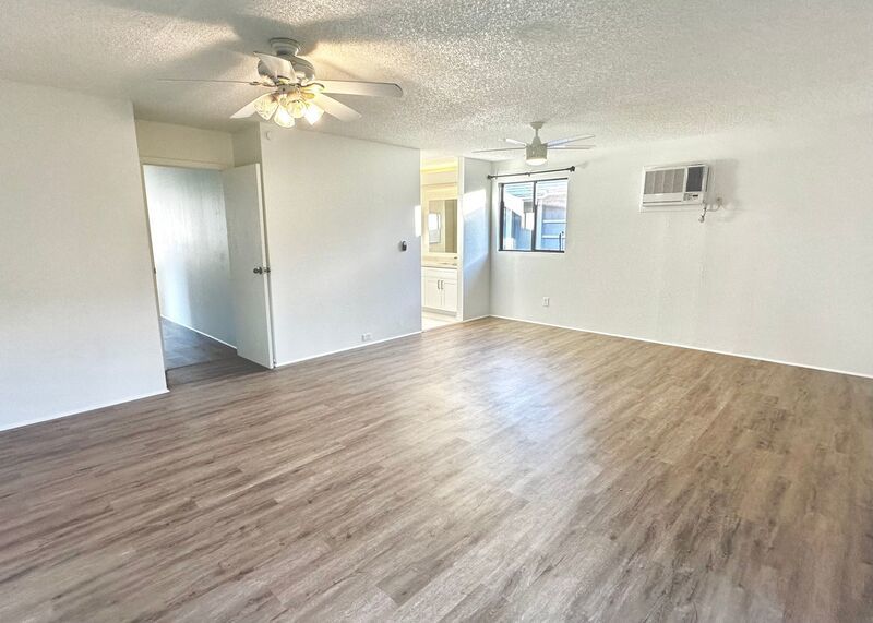 SPACIOUS 3 BEDROOM 2.5 BATH HOME IN KAIMUKI W/2 CAR GARAGE property image